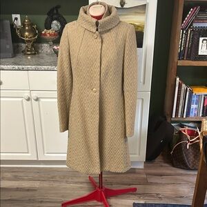 vintage United Colors Of Benetton beige textured knee length coat